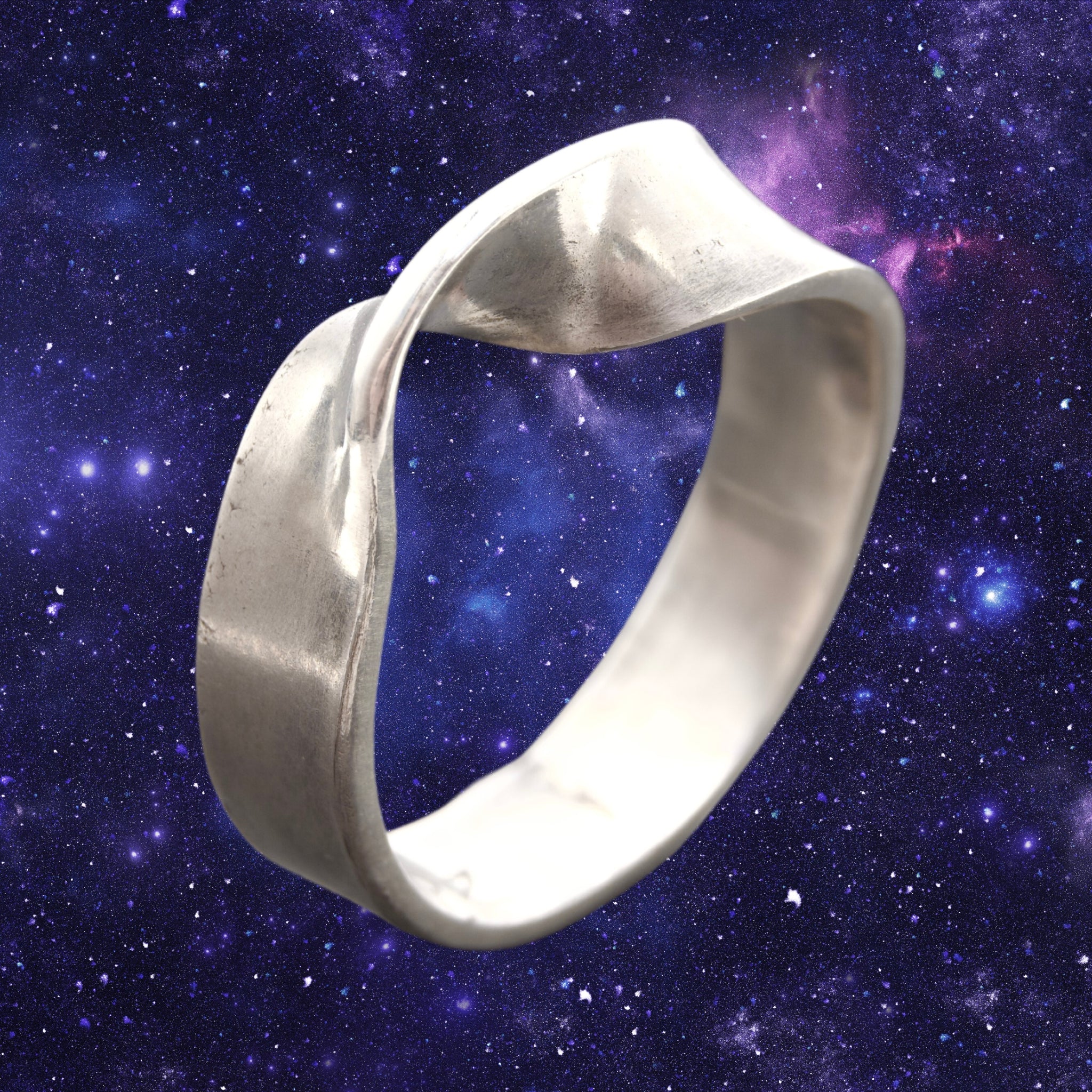 M bius Ring Handcrafted Sterling Silver Mobius Strip Geometry Ring m-bius-ring-handcrafted-sterling-silver-mobius-strip-geometry-ring