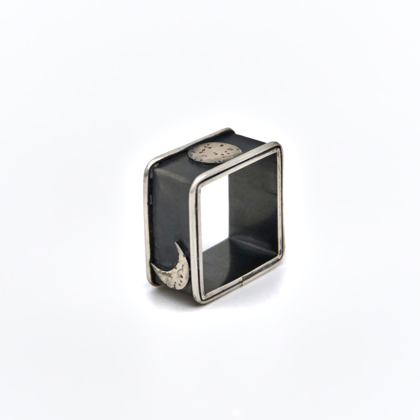 PHASES ring